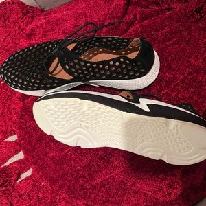 Women’s Shoes L’amour Des Pieds